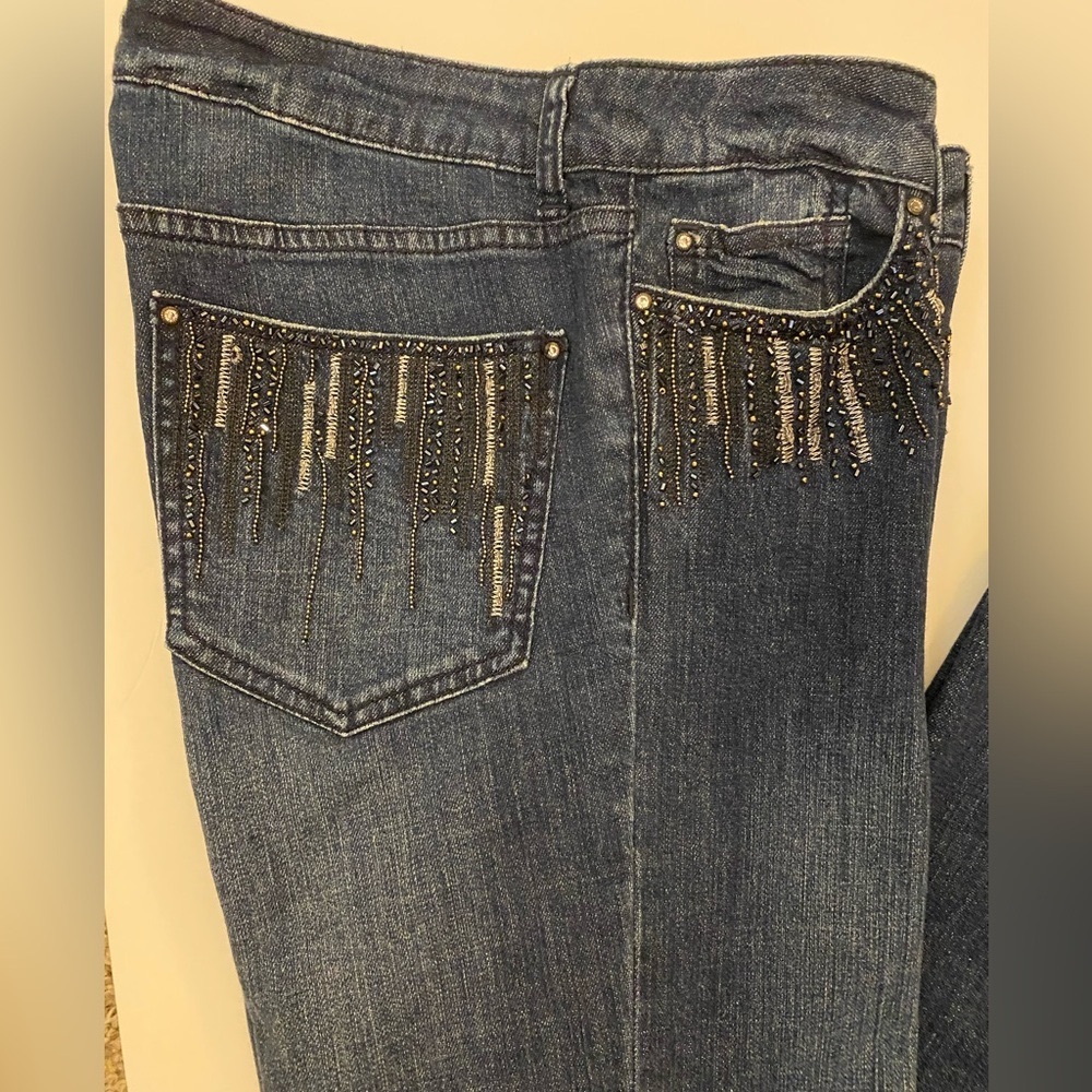 Vintage Cache embossed wide leg jeans. Previously loved and still in great cond